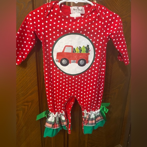 Marie Nicole Christmas Romper - Picture 1 of 8